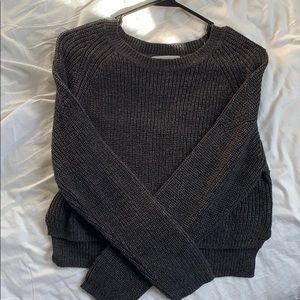 Crop top sweater